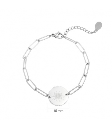 Zilverkleurige schakelarmband met een ronde bedel en een oog als afbeelding