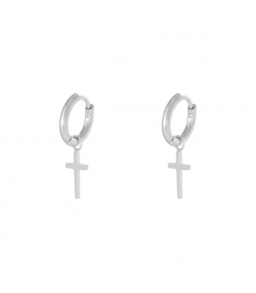 Zilverkleurige oorbellen met als hanger een kruis