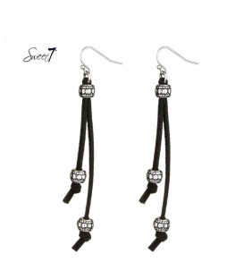 Leuke oorbellen met 2 zwarte strengen en zilverkleurige kralen