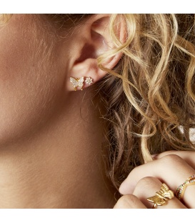 Goudkleurige vlinder oorbellen met kleine steentjes