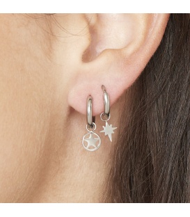 Goudkleurige oorbellen met bedel