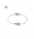 Zilverkleurige spang armband met cirkel en een steentje