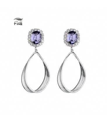 Zilverkleurige oorbellen met paarse steen en strass rand