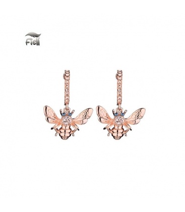 Goudkleurige oorringen met een insect