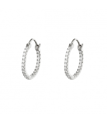 Zilverkleurige oorringen met strass steentjes