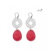 Zilverkleurige oorhangers met een roze steen