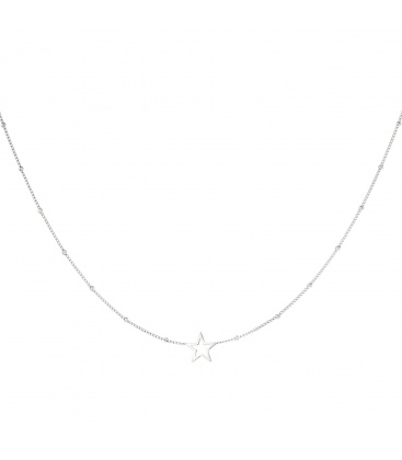Zilverkleurige halsketting met een open ster