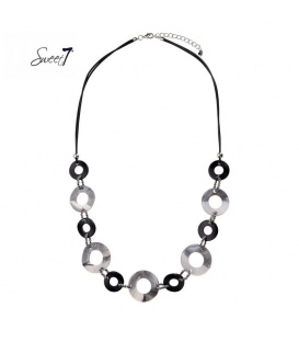 Gekleurde koord halsketting met resin elementen