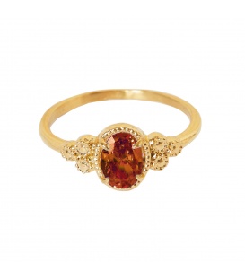 Goudkleurige ring met een grote oranje zirkoonsteen (15)