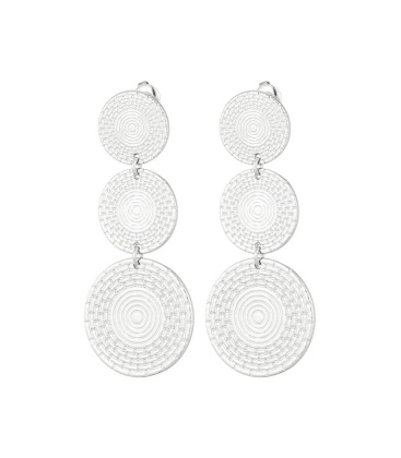 Zilverkleurige oorhangers met 3 bewerkte rondjes