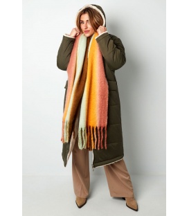Stijlvolle Camel Kleurige Winter Sjaal met Franje - Warm en Trendy