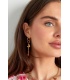 Elegante Goudkleurige Oorhangers met Roze Kraal - Must-have Accessoire