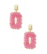 Roze vierkante oorhangers met glas kralen en een goudkleurig oor stukje