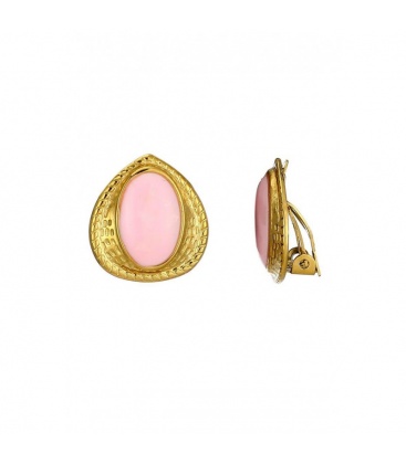 Goudkleurige oorclips ingelegd met roze parelmoer