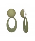 Mos groene oorclips met een ovale hanger