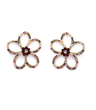 Gekleurde bloemen oorhangers met kleine kraaltjes