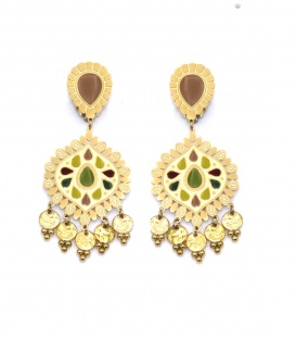 Oorclips goudkleurig met bedels en kleurrijke vlakken