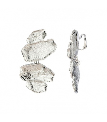 Zilverkleurige oorclips met streep motief