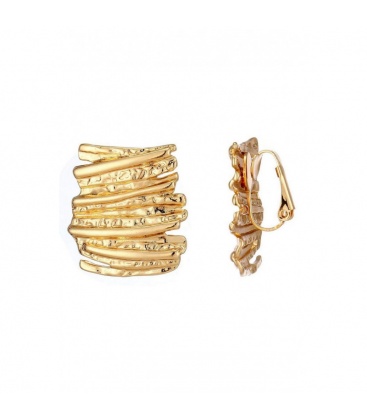 Oorclips goudkleurige recht hoekig met een streep patroon