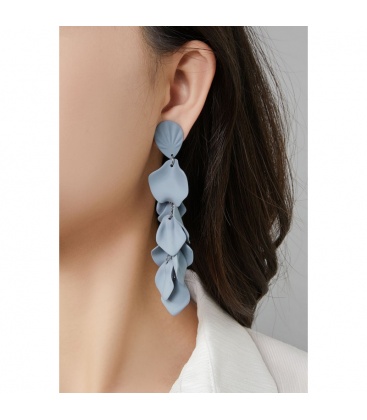 Oorclips blauw met gelaagde hangertjes