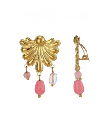 Goudkleurige oorclips met roze kraaltjes