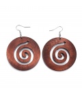 Klassieke bruine ronde houten oorbellen met open motief