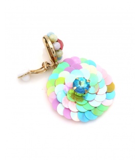 Oorclips met pailletten in regenboog kleuren