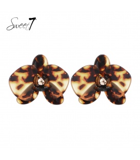 Oorbellen bruin in bloemvorm met een dieren motief