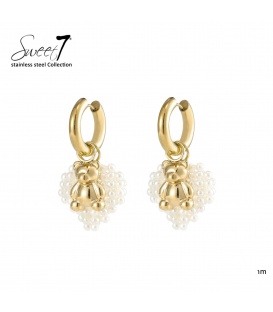 Oorbellen met een goudkleurige beer en parelhartje