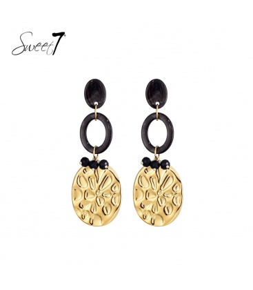 Oorbellen met zwarte kralen en goukleurige hanger