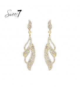 Oorbellen goudkleurig in de vorm van sierlijk blad