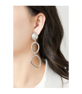 Oorclips goudkleurig in langwerpige ovale vormen 