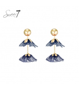 Oorbellen blauw met dubbele laag draad en goudkleurige details