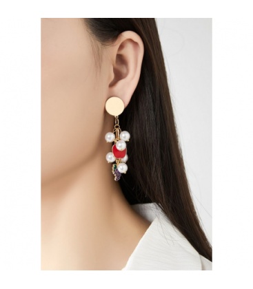 Oorclips goudkleurig met appel, druif en pareldetails