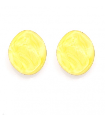 Oorclips geel met een vrolijke uitstraling 