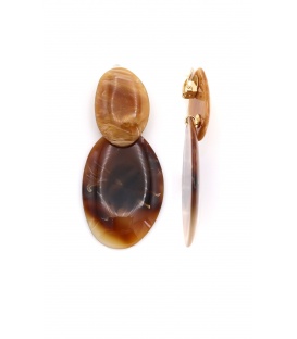 Oorclips bruin in warme aardetinten met natuurlook