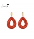 Oorbellen rood met oranje glas kralen en een goudkleurig oor knopje