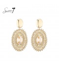 Oorbellen met champagnekleurige steen en fijne gouden details van Sweet7.