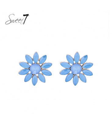 Oorbellen blauw met bloemblaadjes en glas steentjes