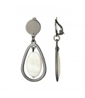 Oorclips antraciet met ivoorkleurige ovale hanger in open druppelvorm