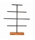 Zwart sieraden rek met een blank houten voet