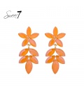 Oorbellen met oranje steentjes in de vorm van bloemblaadjes