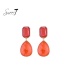 Rode oorbellen met een vierkant oor stukje en ovale hanger
