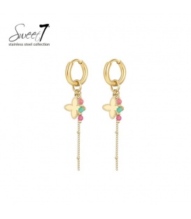 Oorbellen goudkleurig met vlinder en kleurrijke kralen