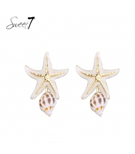 Oorbellen met zeester en een schelpen hanger