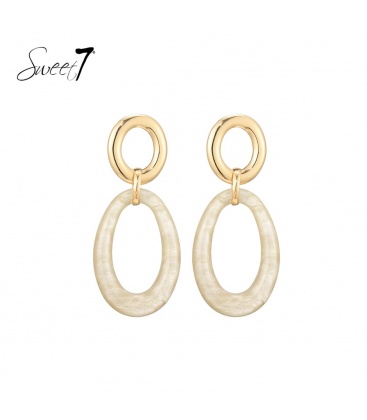 Oorbellen met ovale hanger en goudkleurige ring