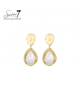 Oorbellen met witte druppel hanger en goudkleurige rand