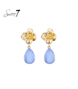 Oorbellen blauw met een goudenkleurige bloem als oor stukje