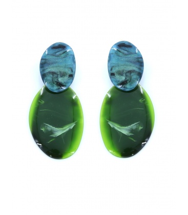 Oorclips bruin in warme aardetinten met natuurlook