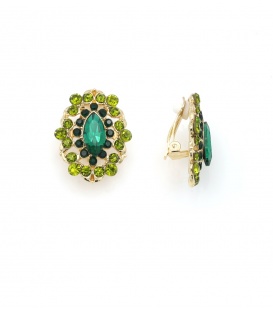 Oorclips met groene kristallen in goudkleurige setting